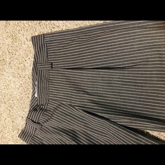 Alice + Olivia wide leg brown with pinstripes - Picture 4 of 8